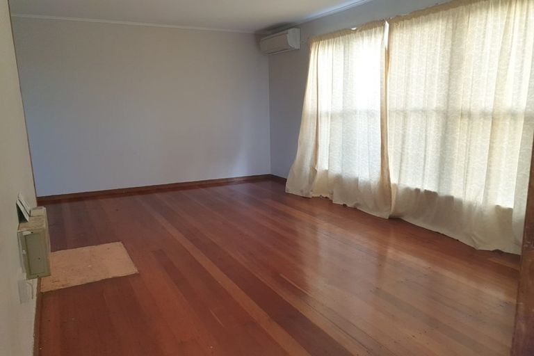 Photo of property in 33-35 Gear Terrace, Ranui, Porirua, 5024