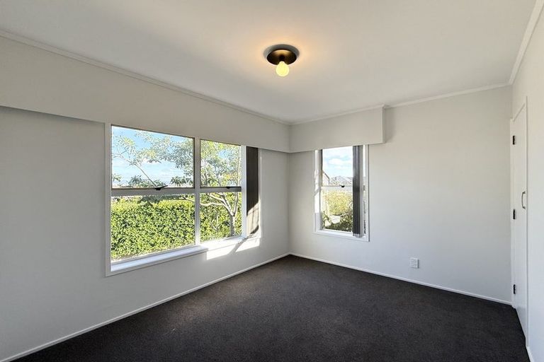 Photo of property in 1/41 Jutland Road, Hauraki, Auckland, 0622
