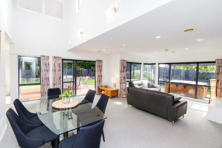 Photo of property in 46 The Masthead, Whitby, Porirua, 5024