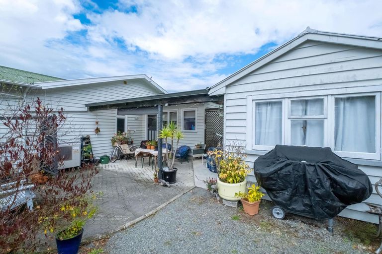 Photo of property in 66 Peel Street, Geraldine, 7930