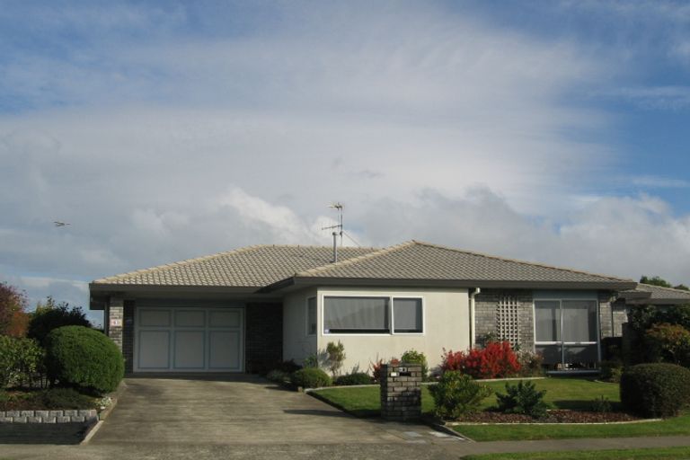 Photo of property in 6b Cedar Drive, Paraparaumu Beach, Paraparaumu, 5032