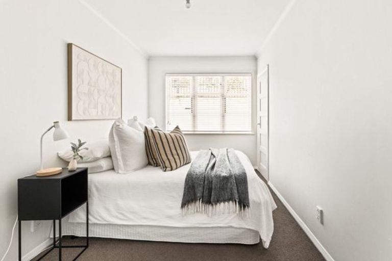 Photo of property in 15 Keirunga Road, Havelock North, 4130