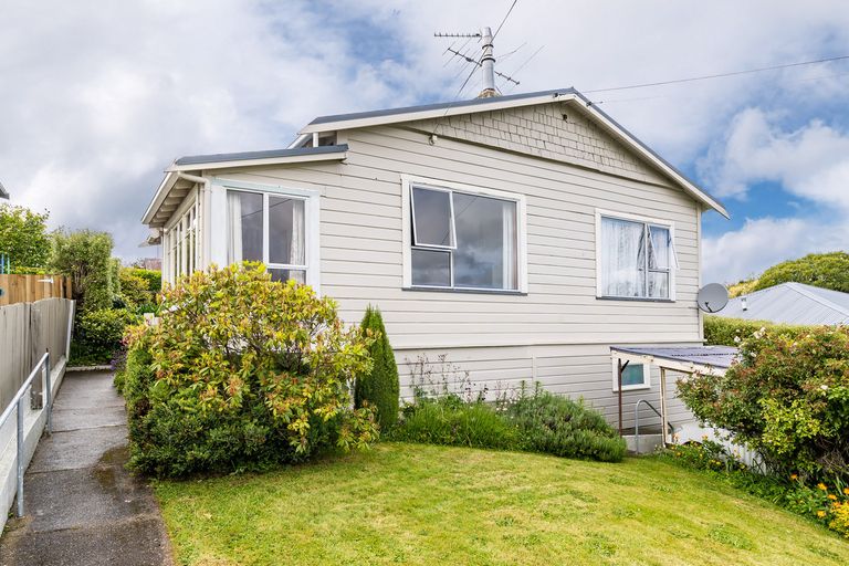 Photo of property in 38 Pitcairn Street, Belleknowes, Dunedin, 9011