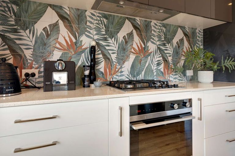 Photo of property in 30 Hayward Place, Ohauiti, Tauranga, 3112