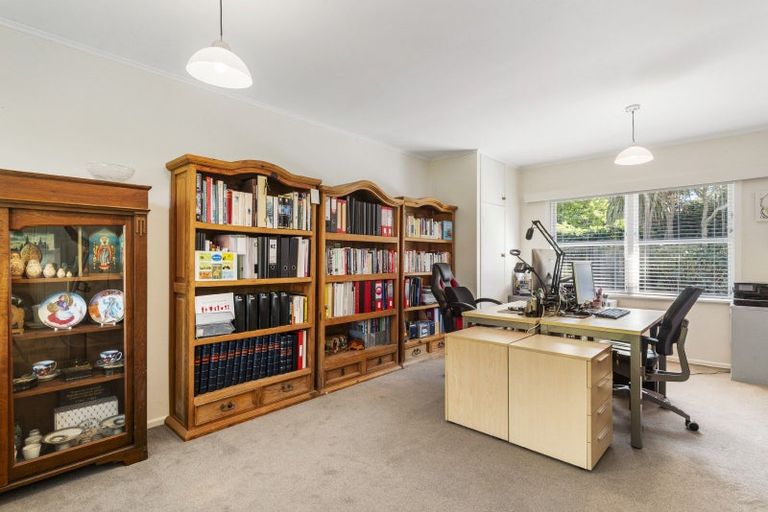 Photo of property in 14 Maleme Avenue, Belmont, Auckland, 0622