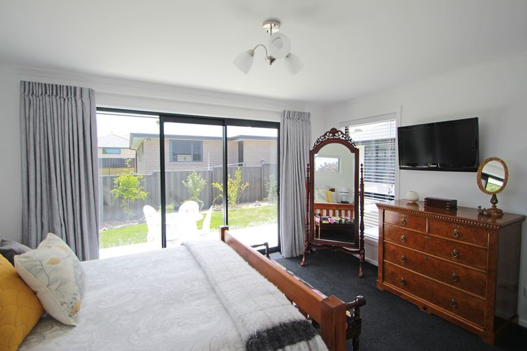 Photo of property in 7 Dove Place, Holmes Hill, Oamaru, 9401