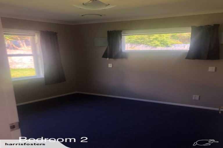 Photo of property in 54 Batchelor Street, Newlands, Wellington, 6037