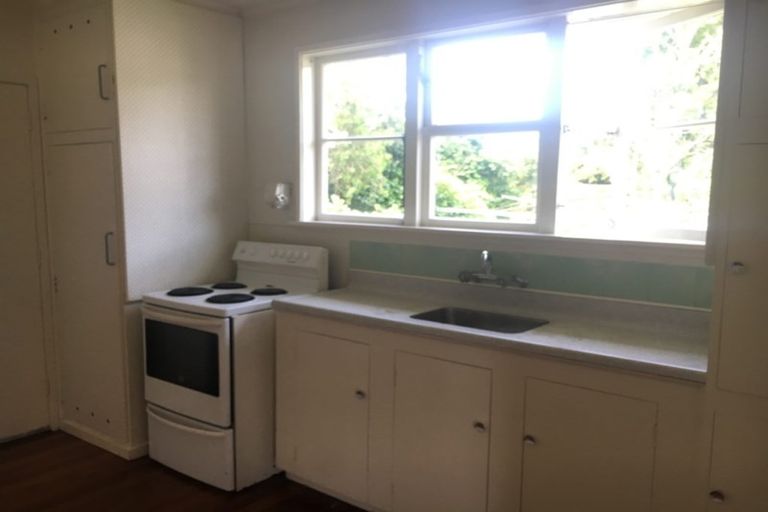 Photo of property in 8 Armitage Place, Fairfield, Hamilton, 3214