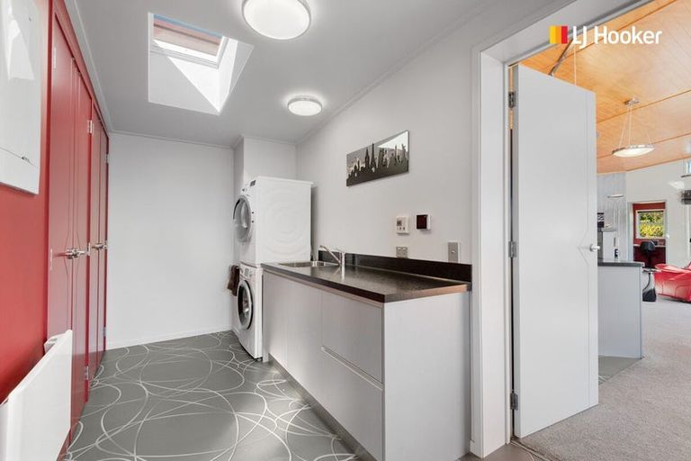 Photo of property in 22 Kura Place, Mosgiel, 9024