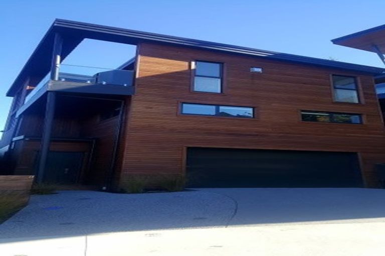 Photo of property in 17 Livingstone Lane, Frankton, Queenstown, 9300