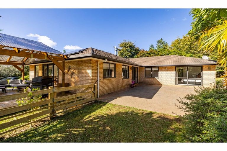 Photo of property in 1 Silkwood Lane, Kerikeri, 0230