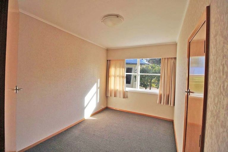 Photo of property in 24 Pulham Crescent, Queenwood, Hamilton, 3210