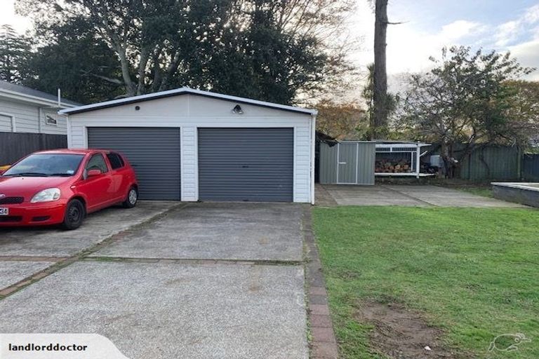 Photo of property in 18 Mcannalley Street, Manurewa East, Auckland, 2102