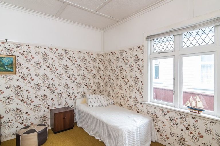 Photo of property in 6 Roy Street, Newtown, Wellington, 6021