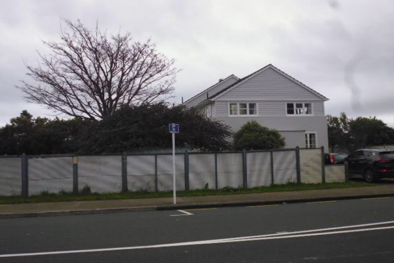 Photo of property in 4/87 Cambridge Terrace, Waterloo, Lower Hutt, 5011