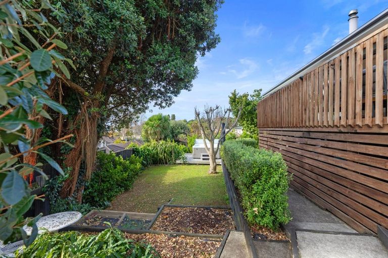 Photo of property in 6b Waikareao Way, Brookfield, Tauranga, 3110