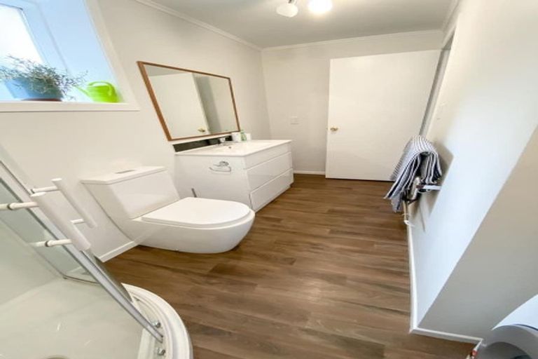 Photo of property in 8 Burwah Street, Berhampore, Wellington, 6023