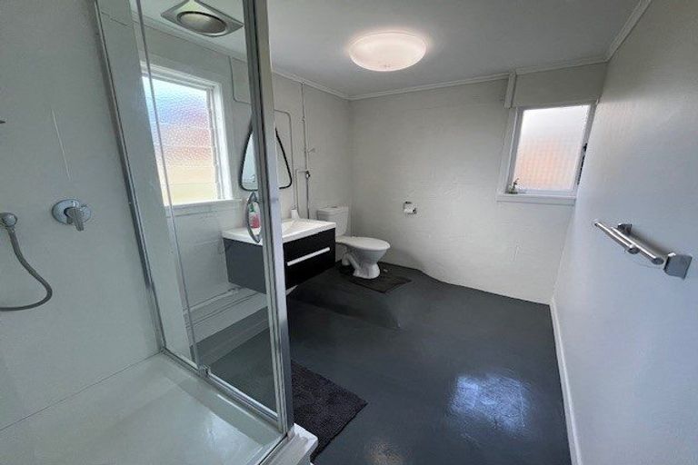 Photo of property in 105 Bleakhouse Road, Howick, Auckland, 2014