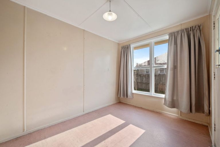 Photo of property in 1 Balmoral Street, Culverden, 7392