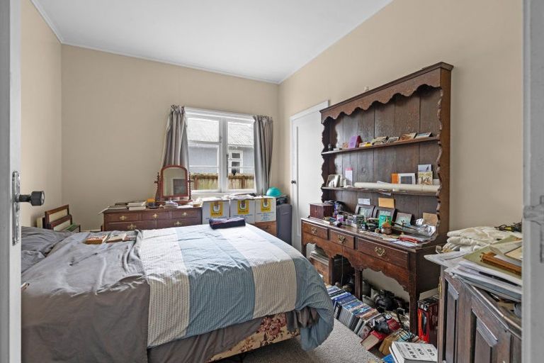 Photo of property in 17 Robert Street, Marton, 4710