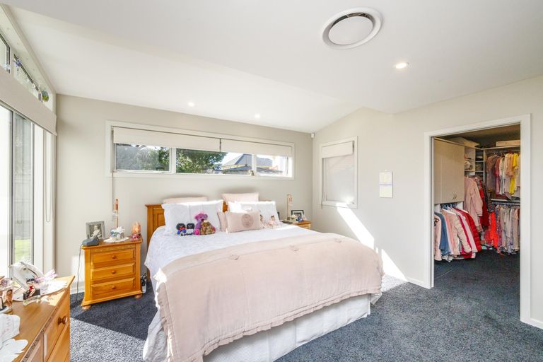Photo of property in 3 Newmarket Lane, Awapuni, Palmerston North, 4412
