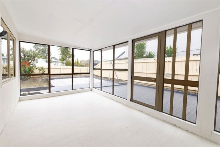 Photo of property in 65 Pooks Road, Ranui, Auckland, 0612