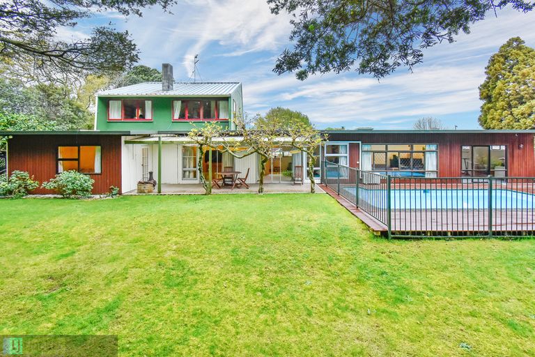 Photo of property in 140a Great South Road, Manurewa, Auckland, 2102