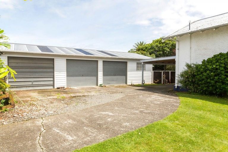 Photo of property in 39 Guy Street, Dannevirke, 4930