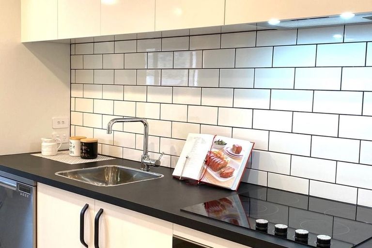 Photo of property in 55 Corriedale Road, Jacks Point, 9371