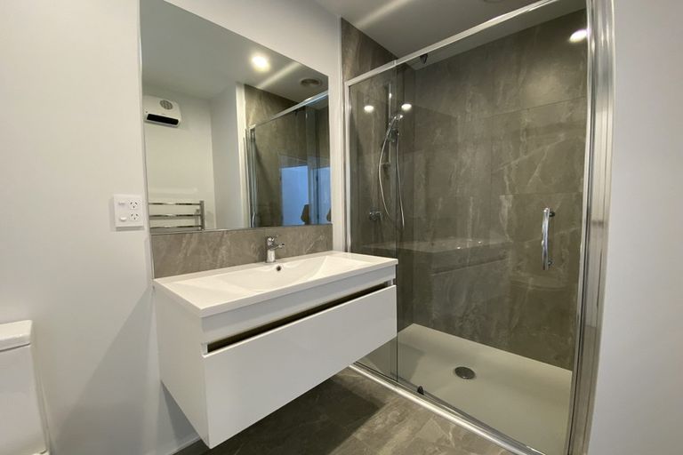 Photo of property in 9/129 Sherborne Street, St Albans, Christchurch, 8014