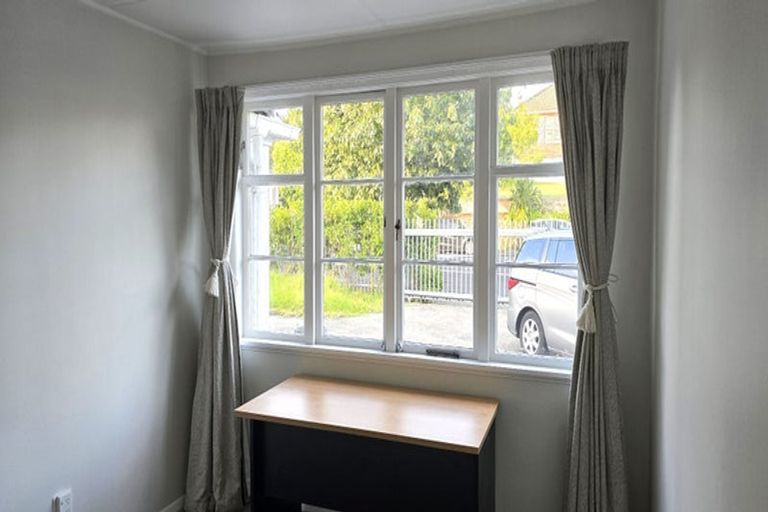 Photo of property in 155 Main Highway, Ellerslie, Auckland, 1051