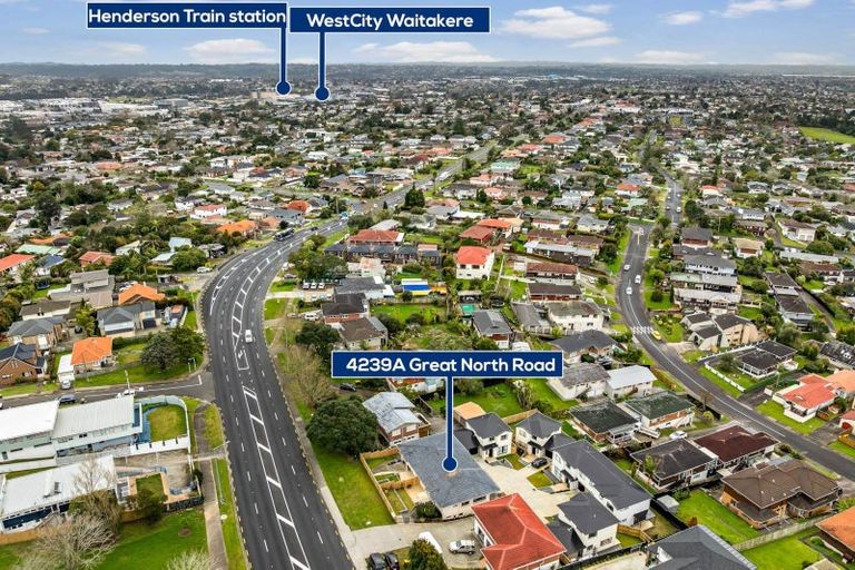 Photo of property in 4239a Great North Road, Glendene, Auckland, 0602