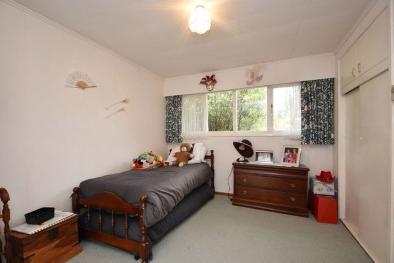 Photo of property in 13 Marama Avenue North, Otatara, Invercargill, 9879