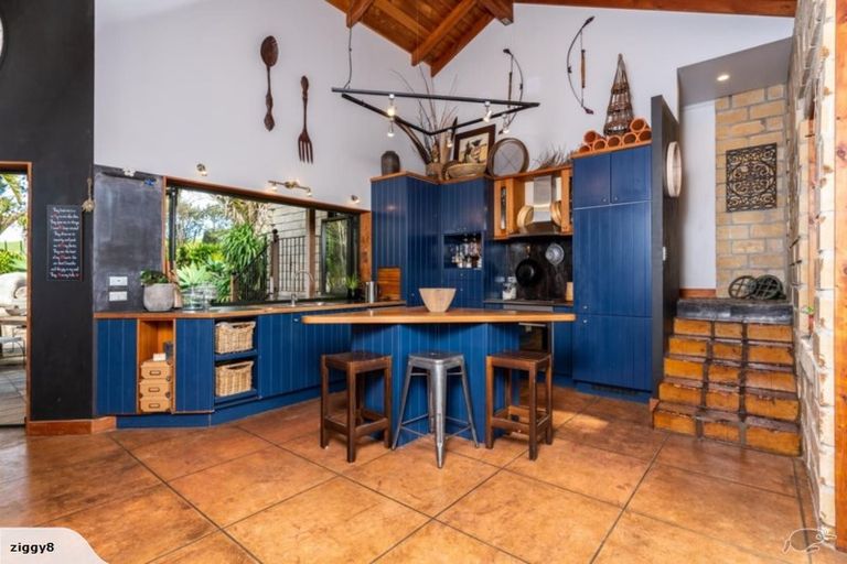 Photo of property in 261 Matarau Road, Matarau, Kamo, 0185