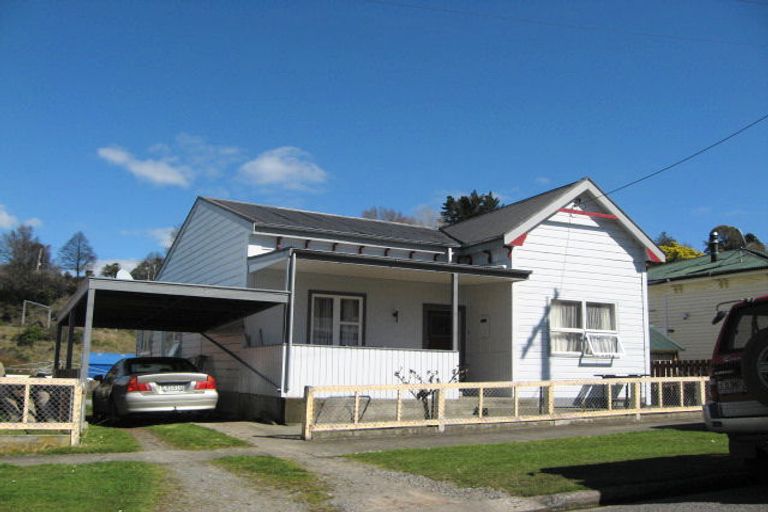 Photo of property in 12 Toroa Street, Taihape, 4720