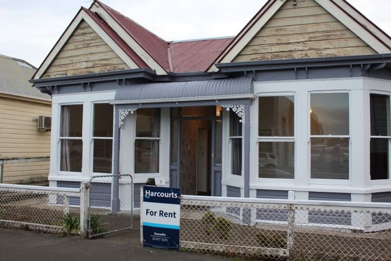 Photo of property in 31 Burns Street, South Dunedin, Dunedin, 9012