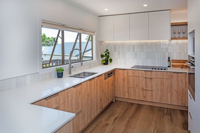 Photo of property in 123 Park Avenue, Whangamata, 3620