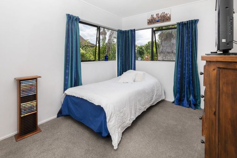 Photo of property in 7 Sheffield Place, Botany Downs, Auckland, 2010