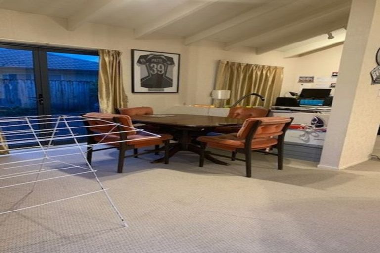 Photo of property in 86 Burswood Drive, Burswood, Auckland, 2013