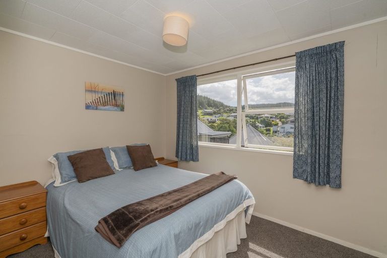 Photo of property in 102 The Grove, Onemana, Whangamata, 3691