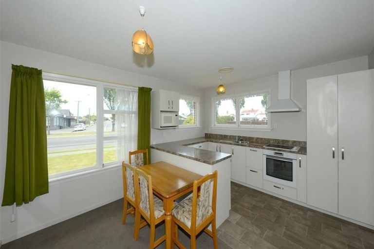 Photo of property in 797 Main North Road, Belfast, Christchurch, 8051