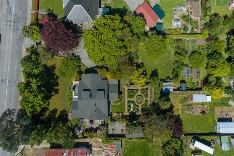 Photo of property in 17 Parsonage Road, Waimate, 7924