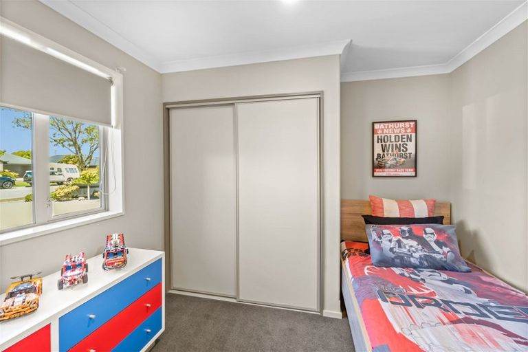 Photo of property in 64 Dryden Avenue, Rolleston, 7614