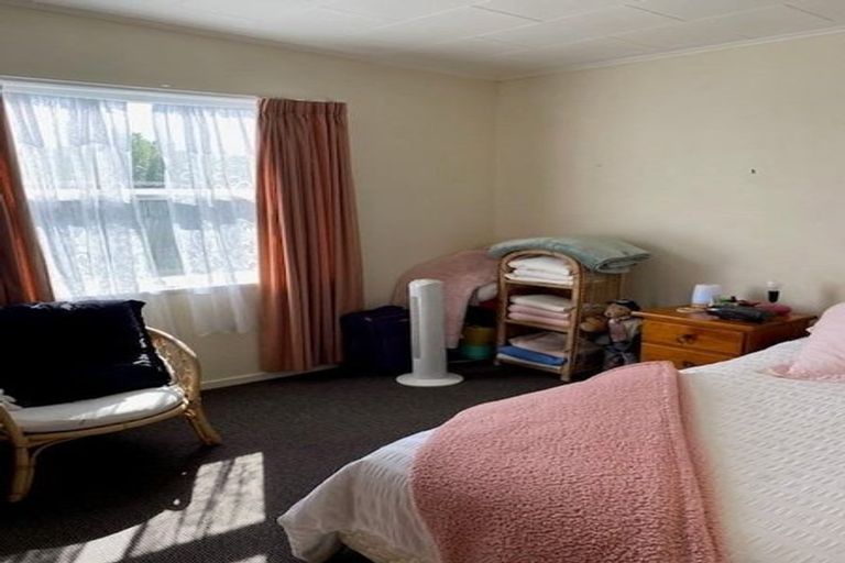 Photo of property in 2/1305 Cardiff Place, Mayfair, Hastings, 4122