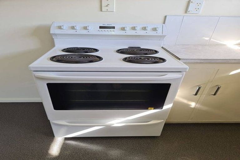 Photo of property in 44 Helvetia Road, Pukekohe, 2120