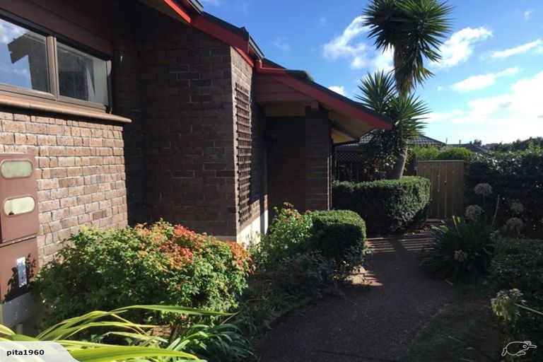 Photo of property in 70 Eugenia Rise, Totara Heights, Auckland, 2105