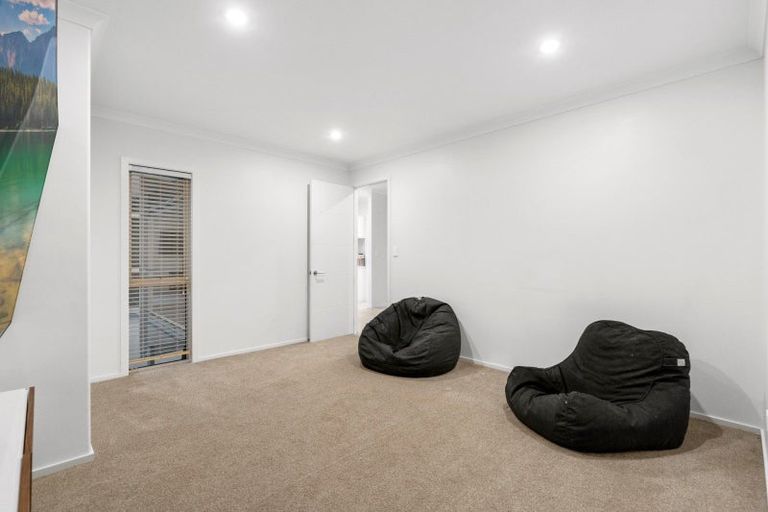 Photo of property in 7 Raiha Street, Papamoa Beach, Papamoa, 3118