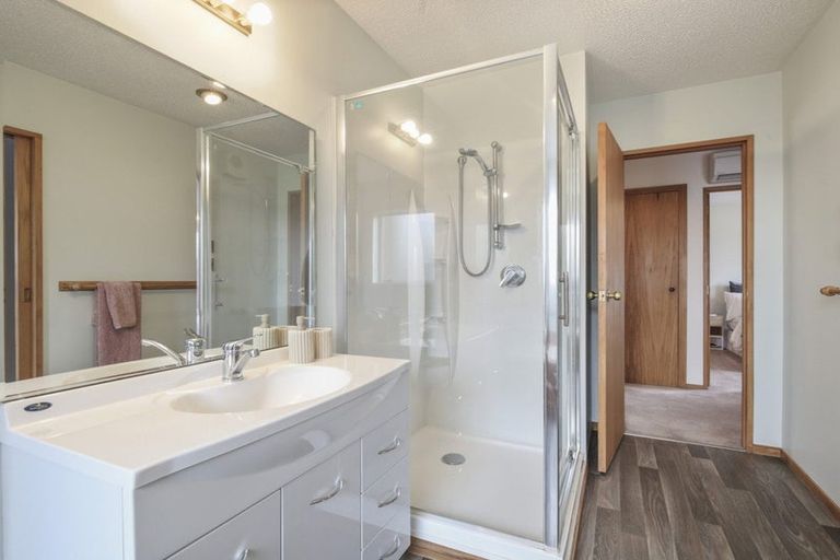 Photo of property in 1/175 Hawthornden Road, Avonhead, Christchurch, 8042