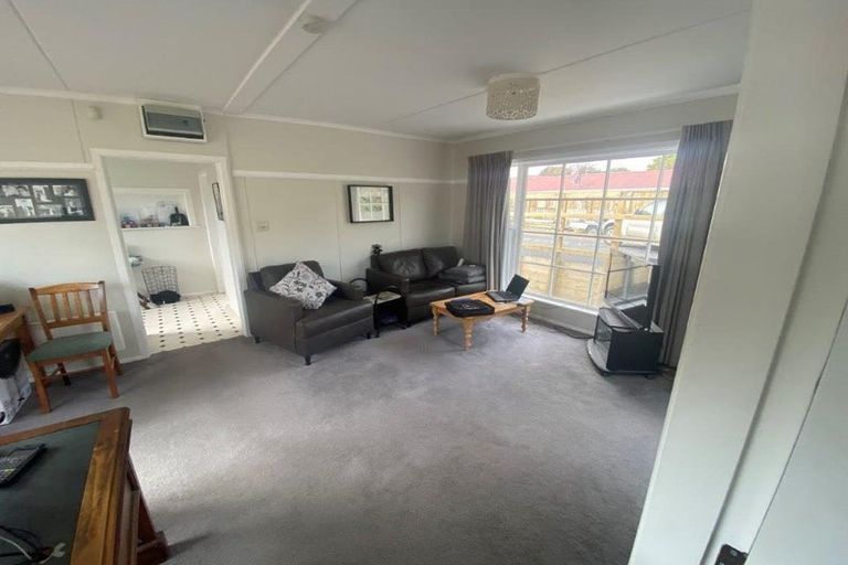 Photo of property in 13 Bell Street, Otaki, 5512