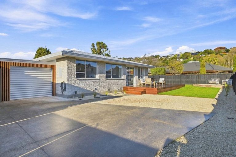 Photo of property in 1/25 Wilsons Road, Saint Martins, Christchurch, 8022